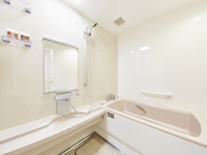 Bathroom 4, Sunrise Suites, Kyoto