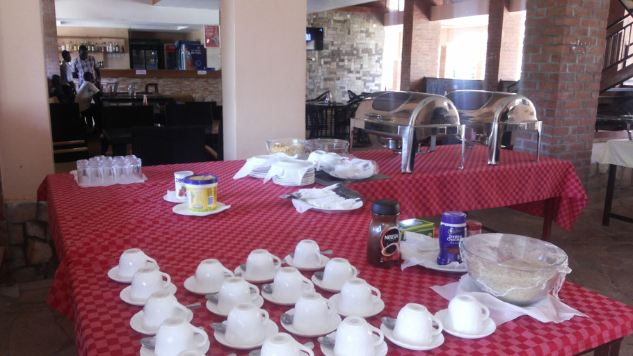 Food & Drinks 4, Global Friendship Hotel, Gulu