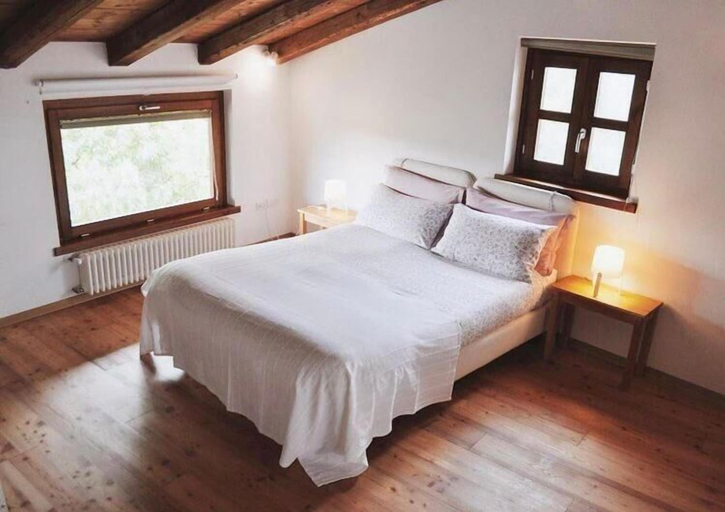 Bedroom 2, La Casa Griunit, Gorizia
