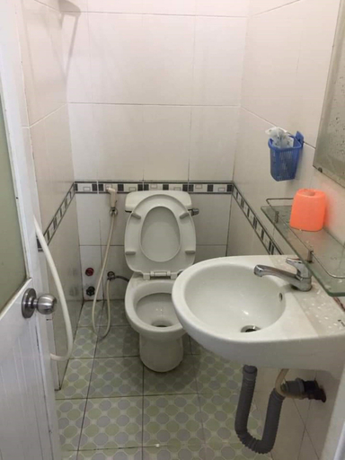 Bathroom, Hoang Dung Hotel, Thuận An