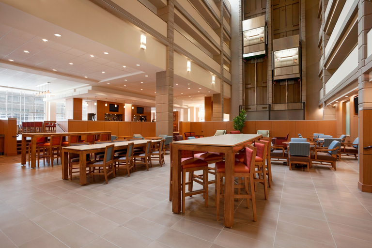 Food & Drinks 5, Hyatt Place Minneapolis Downtown, Hennepin