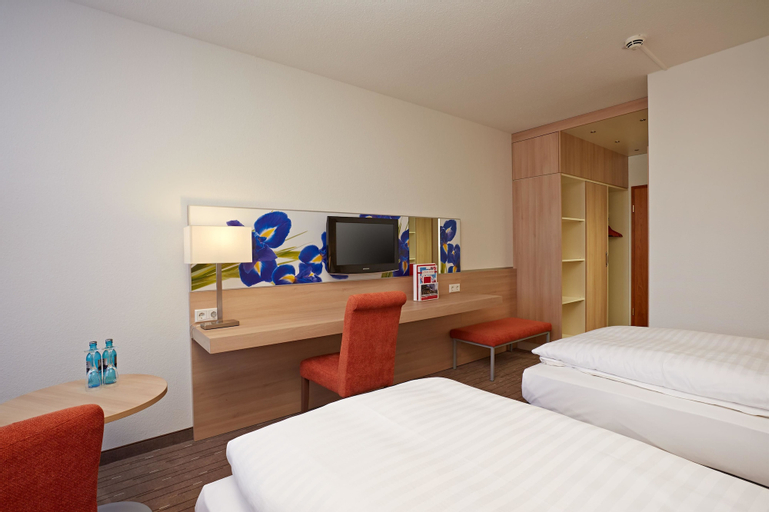 Bedroom 3, H+ Hotel Wiesbaden Niedernhausen, Rheingau-Taunus-Kreis