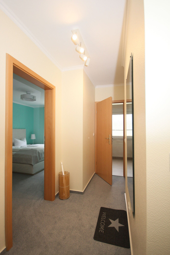 Bedroom 2, Cafe Schneidewind, Hameln-Pyrmont