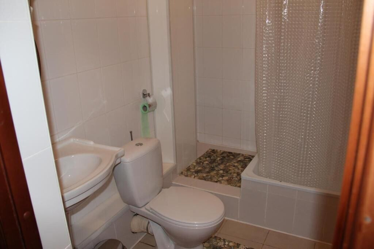 Bathroom, Hostel Metropol, Buzulukskiy rayon