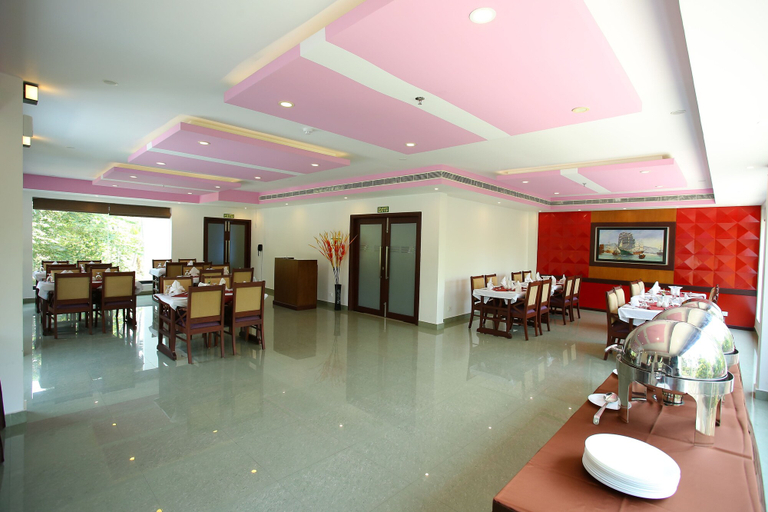 Food & Drinks 5, Harbour Hotels, Ernakulam