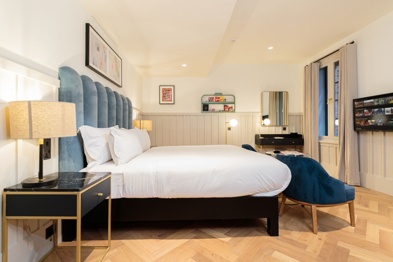 Bedroom 3, The Clarence, Dublin