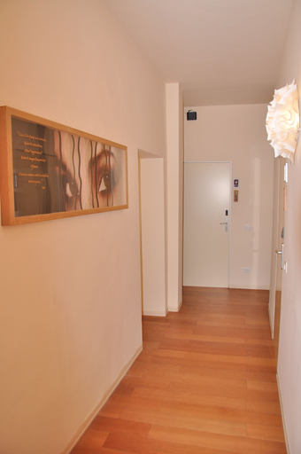 Others 4, Al Canto del Cavour, Pistoia