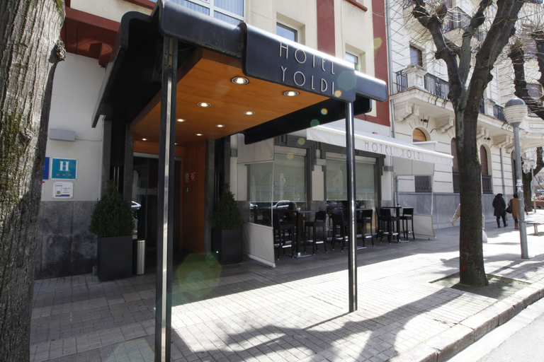 Exterior & Views 2, Hotel Yoldi, Navarra