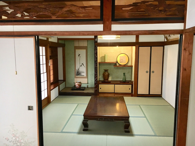Bedroom 1, Rikyuan Sen, Izumisano