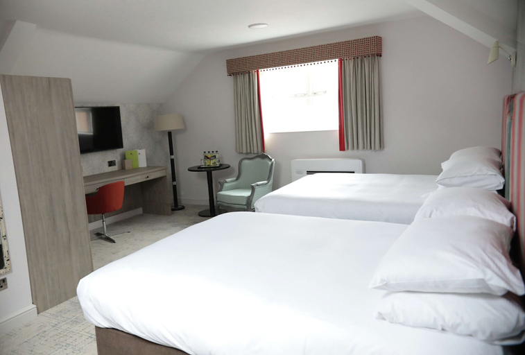 Bedroom 3, DoubleTree by Hilton York, York