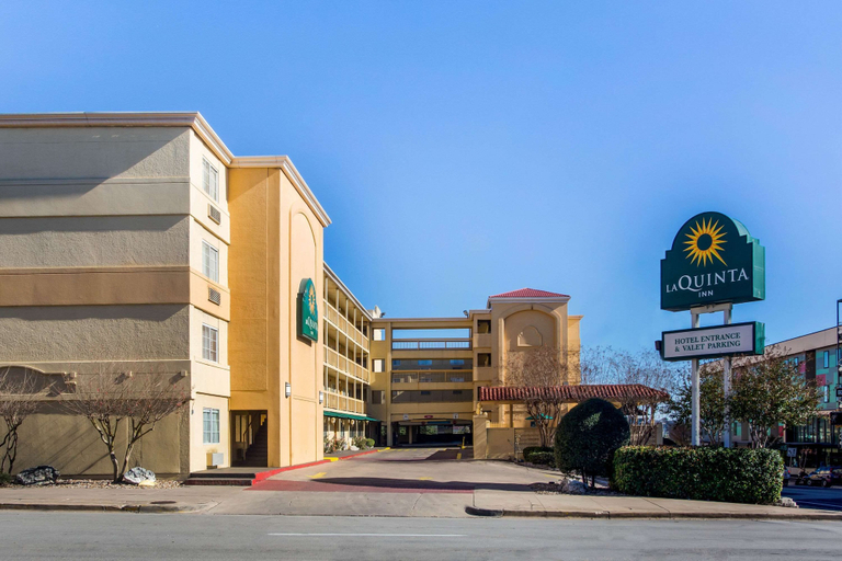 Exterior & Views 2, La Quinta Inn by Wyndham Austin Capitol / Downtown, Travis