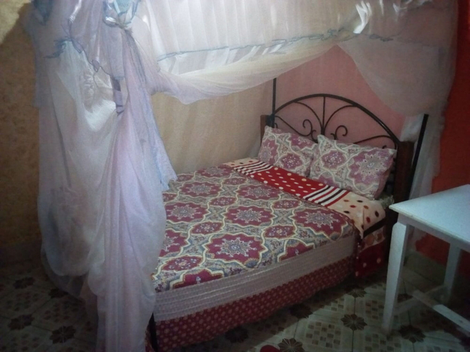 Bedroom 2, Club Woodland, Yatta