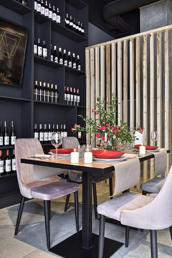 Food & Drinks 5, Arche Hotel Geologiczna, Warsaw