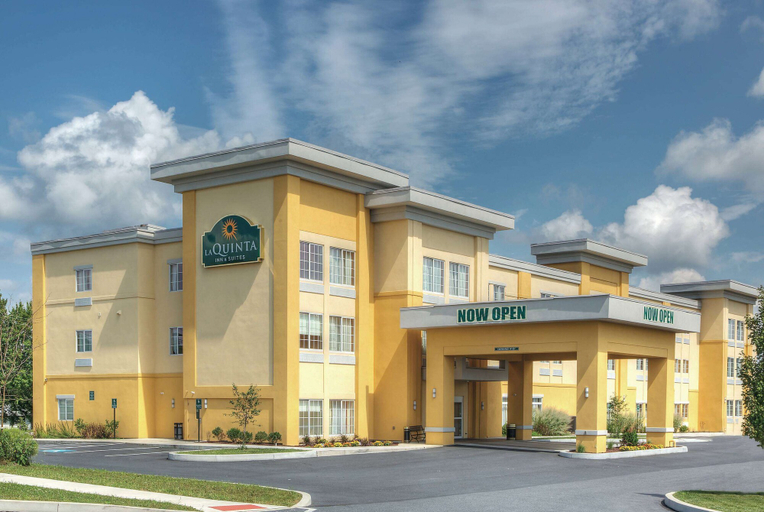Exterior & Views 2, La Quinta Inn & Suites by Wyndham Harrisburg-Hershey, Dauphin
