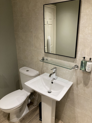 Bathroom 4, Duke of York, North Yorkshire
