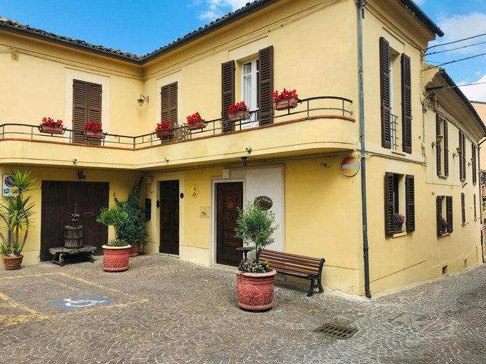 Exterior & Views 2, Don Pasquale, Pescara