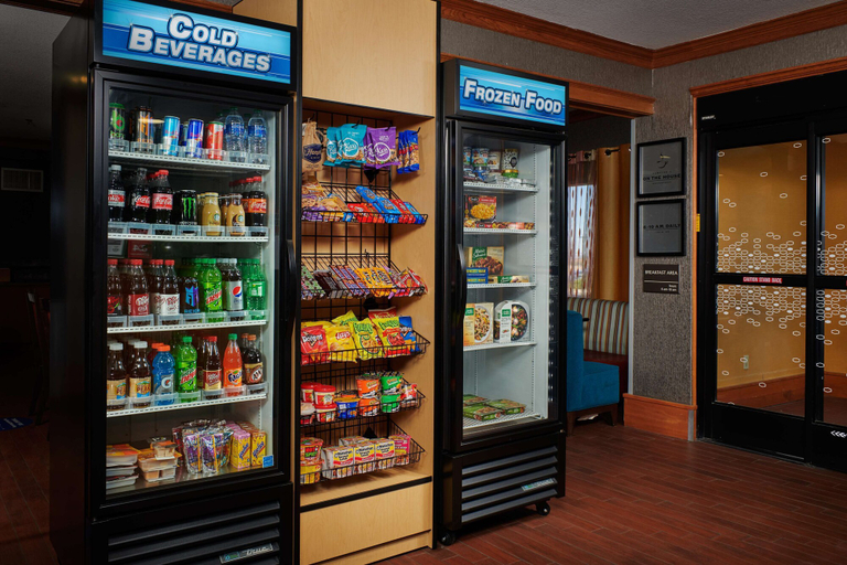 Food & Drinks 5, Hampton Inn Alamogordo, Otero