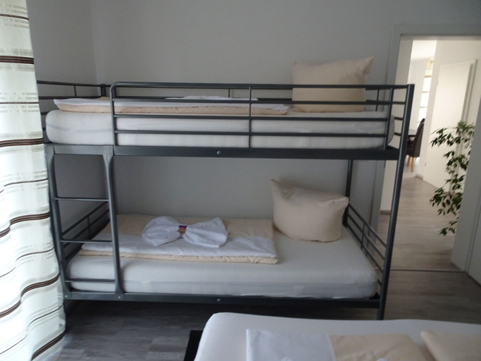 Bedroom 2, Hilda Apartments Rust, Ortenaukreis