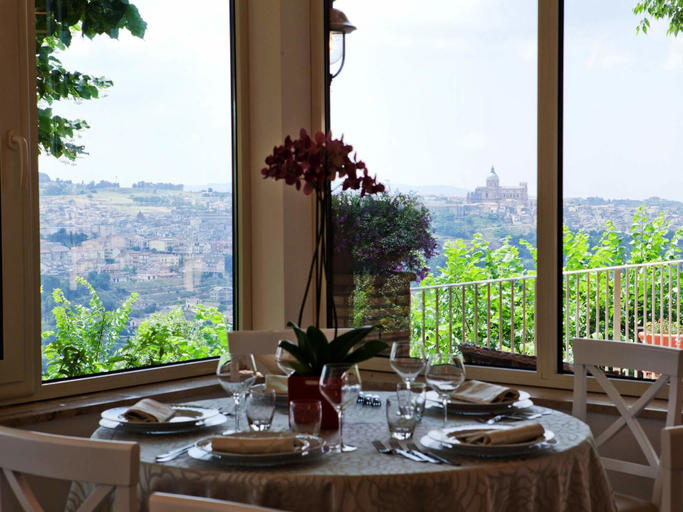Food & Drinks 4, Torre di Renda, Enna