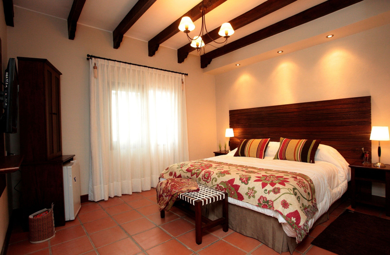Bedroom 3, Balcón de la Plaza, Capital