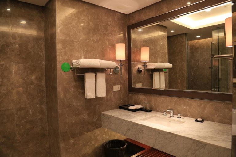 Bathroom, Guangzhou Changfeng Gloria Plaza Hotel, Guangzhou