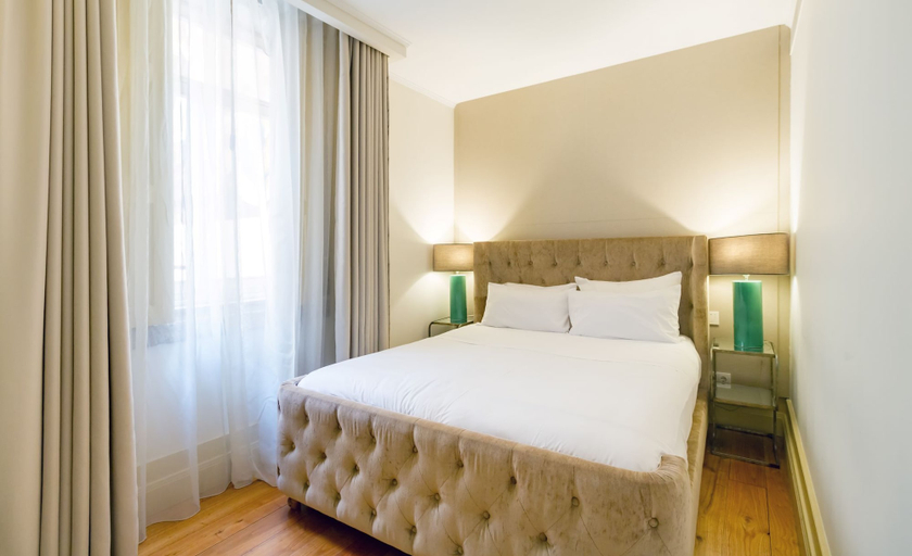 Bedroom 3, OCA Flores Hotel Boutique, Porto