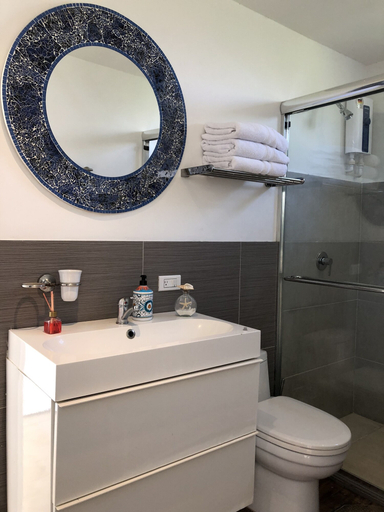 Bathroom 4, Casa Iguana del Mar, San Andrés