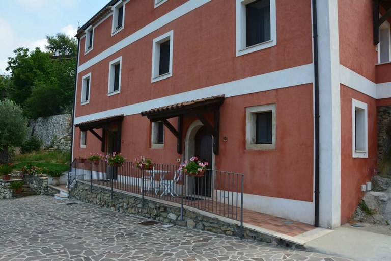 Exterior & Views 1, B&B La Casa Rossa, Cosenza