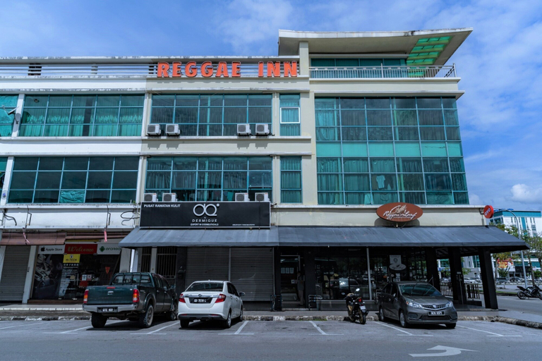 Exterior & Views 1, OYO 90375 Reggae Inn, Bintulu