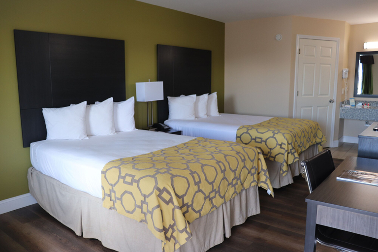 Bedroom 2, Baymont by Wyndham Florence/Muscle Shoals, Lauderdale
