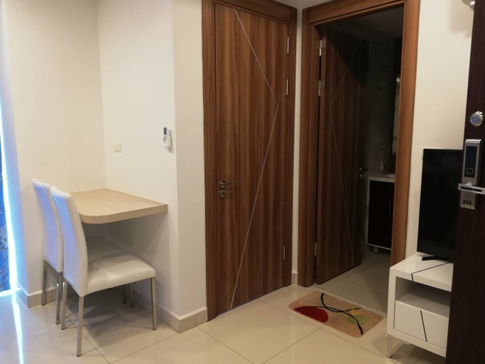 Bedroom 2, Arcadia Beach Resort Pool View, Pattaya
