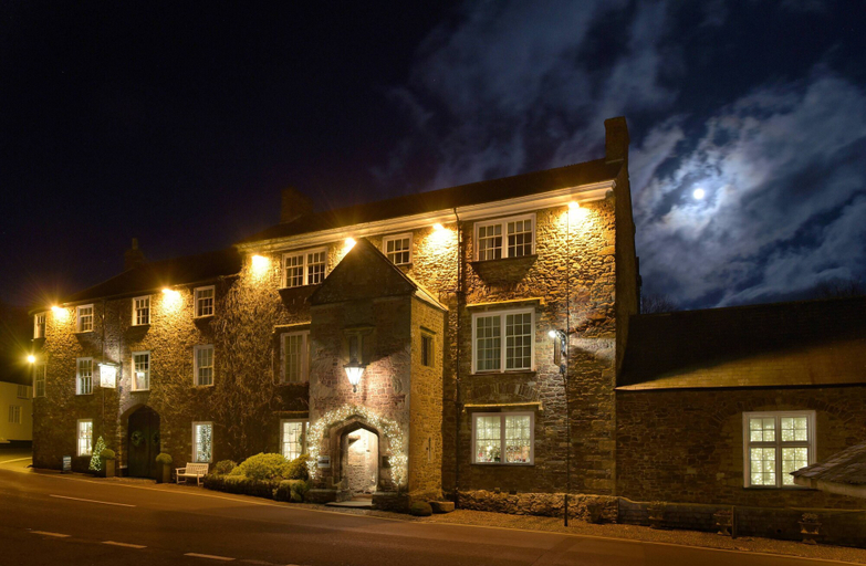 Exterior & Views 2, Luttrell Arms Hotel, Somerset