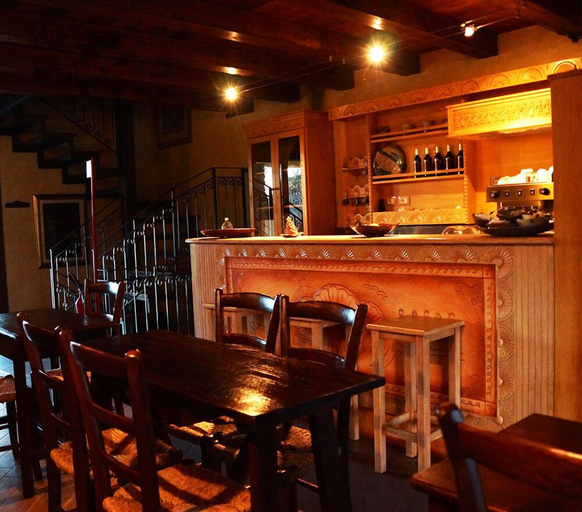 Food & Drinks 4, Su Passu, Sassari