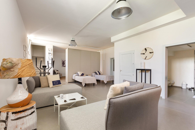 Living area, 2732 Suite More by Barbarhouse, Lecce