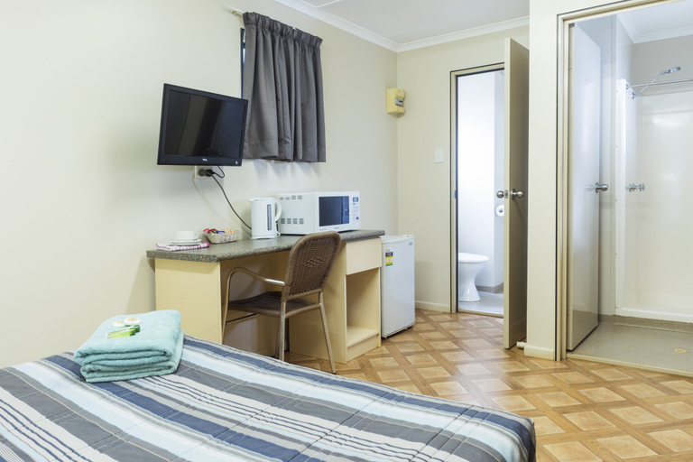 Bedroom 3, Albatross Bay Resort, Weipa