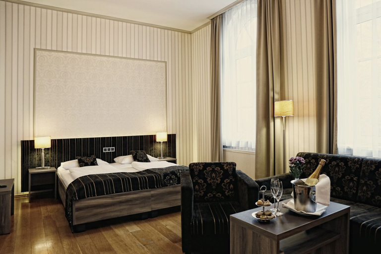 Bedroom 3, Konsumhotel Dorotheenhof Weimar, Weimar