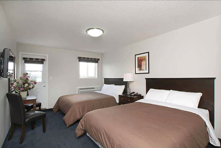 Bedroom 3, Travelodge by Wyndham Wetaskiwin, Division No. 11