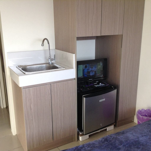 Others 5, Urban deca graceysplace, Mandaluyong