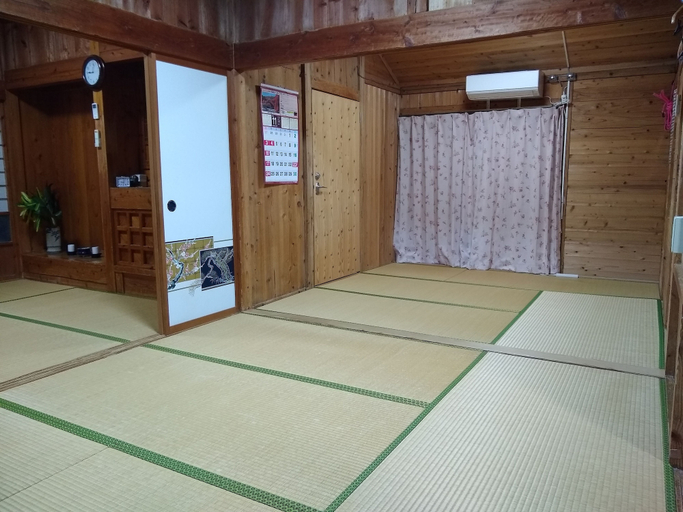 Bedroom 2, Okinawa Old House Inn Fuuran, Nakijin