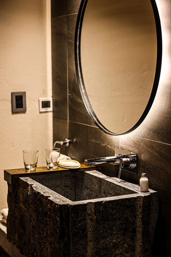 Bathroom 3, Algodon Wine Estates and Champions Club, San Rafael