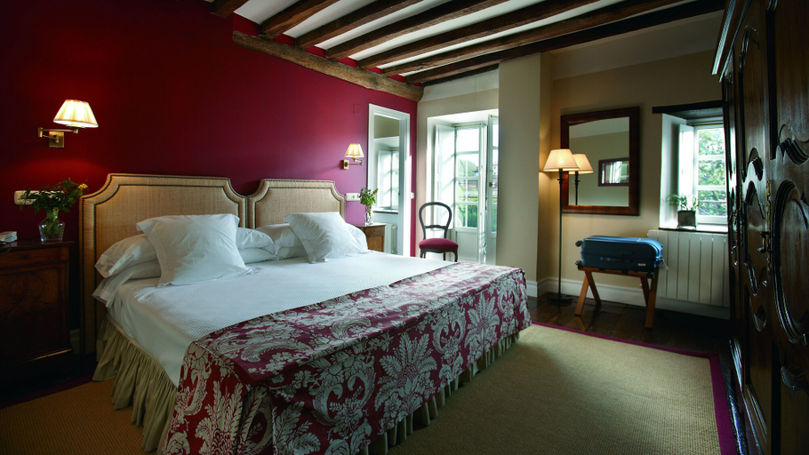Bedroom 3, Churrut, Navarra