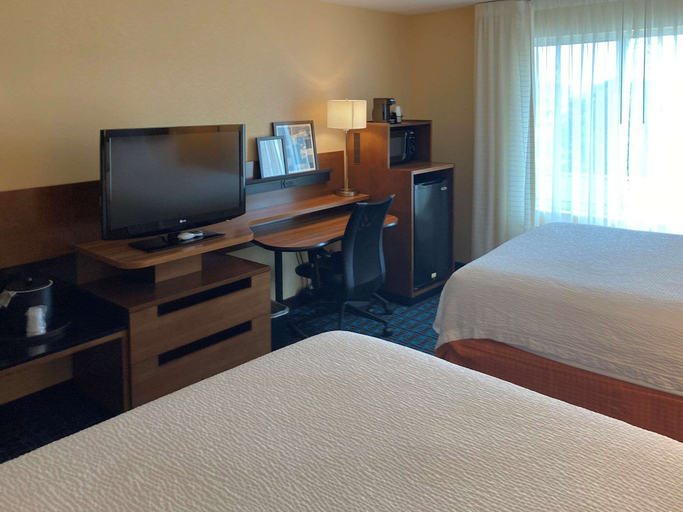 Bedroom 3, Comfort Inn & Suites Ankeny - Des Moines, Polk