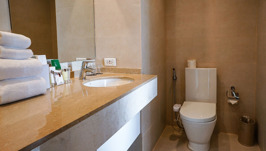 Bathroom 5, The B Hotel, Muntinlupa