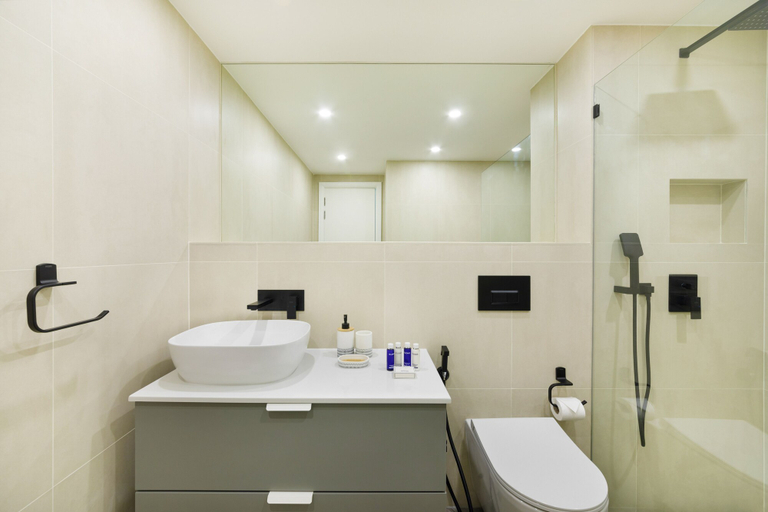 Bathroom, Maison Privee - The Lofts East, Dubai
