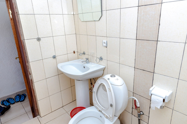 Bathroom 3, Ubumwe Hotel Gisenyi, Rubavu