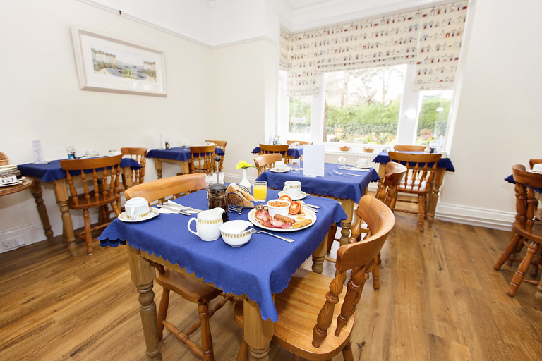 Food & Drinks 4, The Rosscourt - Adults only, Bournemouth