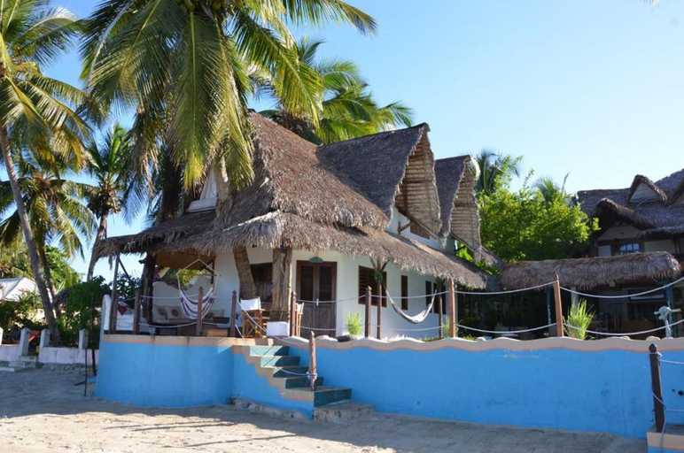 Exterior & Views, Villa Valiha Lodge, Diana