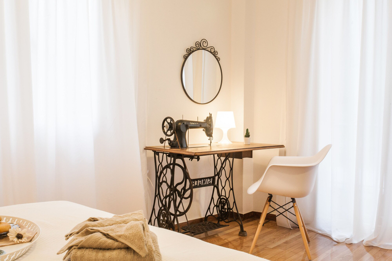 Others 5, Classy Central Apartment near Acropolis, Attica