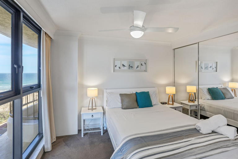 Bedroom 3, Boulevard North Holiday Apartments, Gold Coast