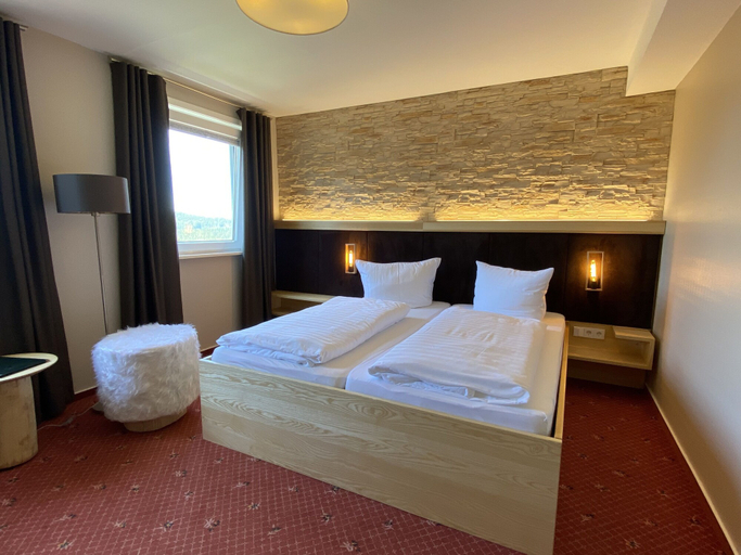 Bedroom 3, Vitalhotel Sonneneck, Goslar